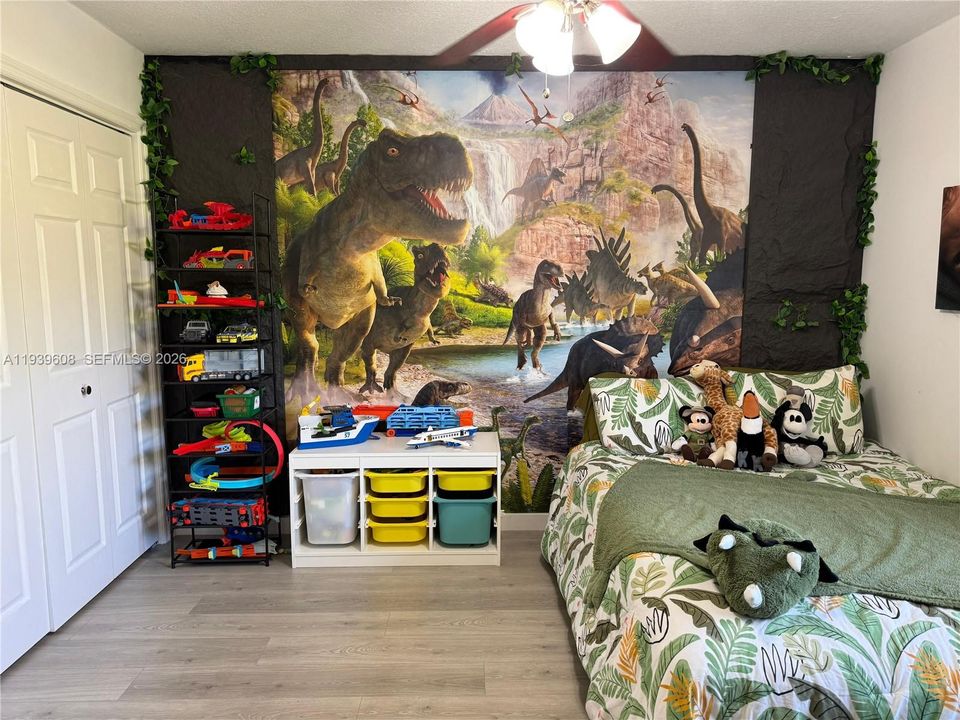 待售: $1,750,000 (5 贝兹, 4 浴室, 0 平方英尺)