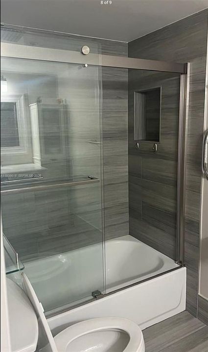 For Sale: $335,777 (2 beds, 2 baths, 1000 Square Feet)