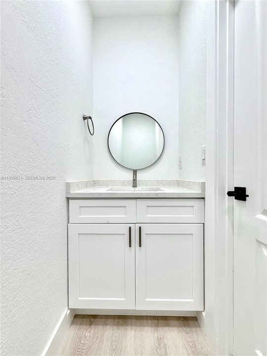 На продажу: $439,999 (3 спален, 2 ванн, 1524 Квадратных фут)