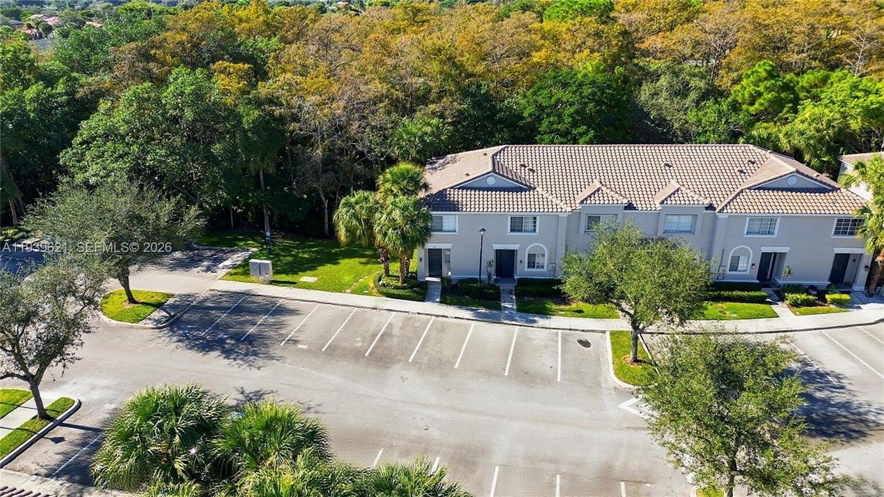 На продажу: $439,999 (3 спален, 2 ванн, 1524 Квадратных фут)