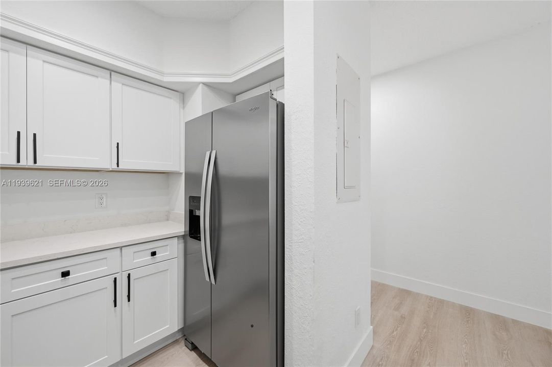 На продажу: $439,999 (3 спален, 2 ванн, 1524 Квадратных фут)