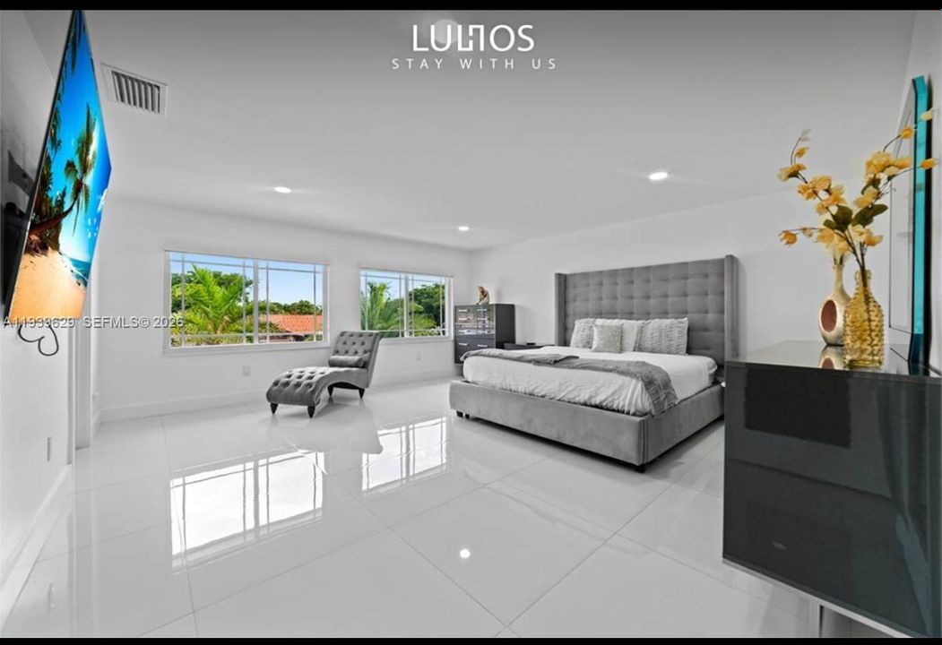 В аренду: $6,500 (4 спален, 2 ванн, 2270 Квадратных фут)