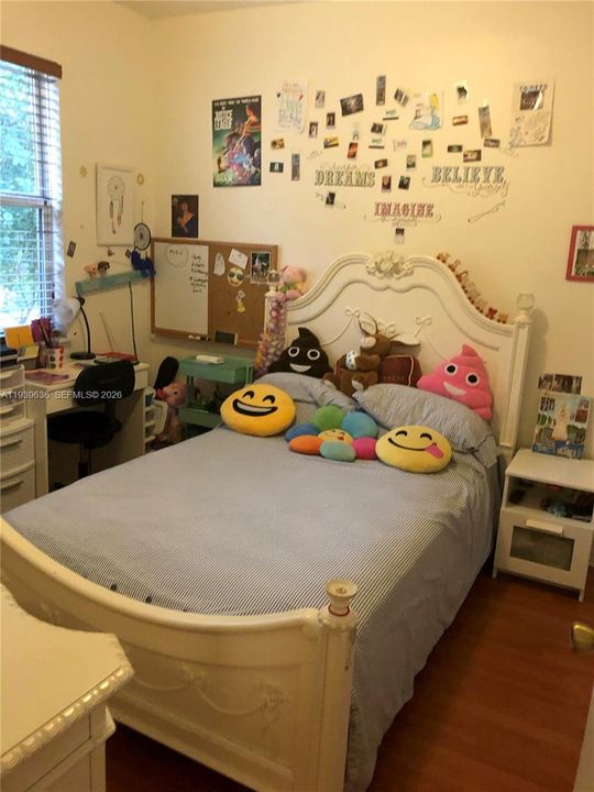 En Renta: $3,000 (3 camas, 2 baños, 1260 Pies cuadrados)