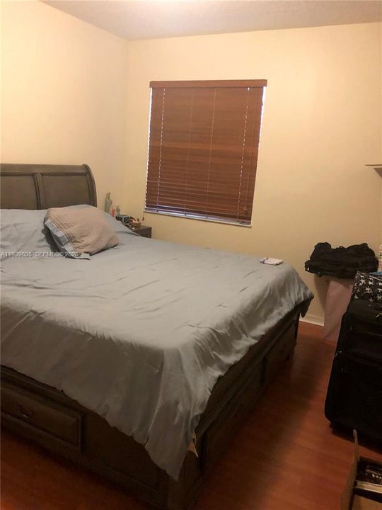 En Renta: $3,000 (3 camas, 2 baños, 1260 Pies cuadrados)