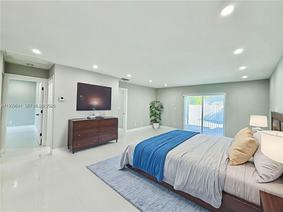 En Venta: $535,000 (2 camas, 2 baños, 1024 Pies cuadrados)