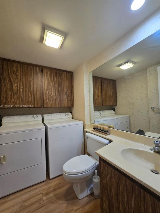 En Venta: $255,000 (2 camas, 2 baños, 1236 Pies cuadrados)