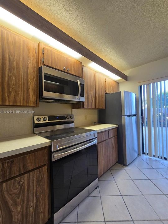 En Venta: $255,000 (2 camas, 2 baños, 1236 Pies cuadrados)