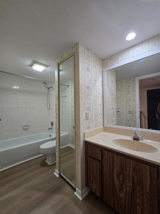 En Venta: $255,000 (2 camas, 2 baños, 1236 Pies cuadrados)