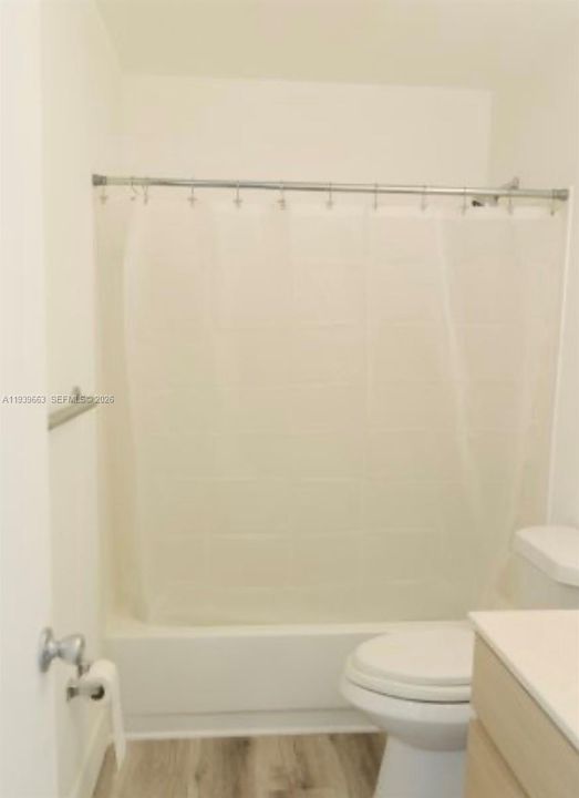 出租: $1,900 (1 贝兹, 1 浴室, 672 平方英尺)