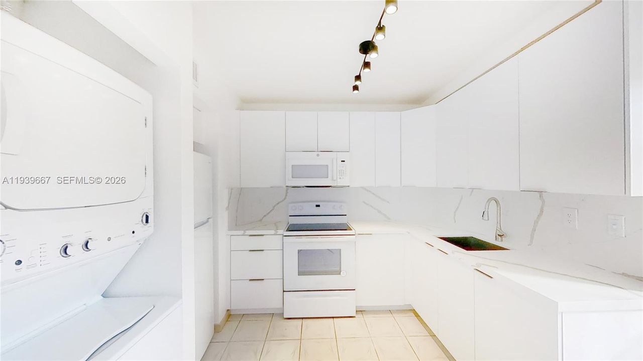 En Renta: $2,900 (3 camas, 2 baños, 1063 Pies cuadrados)