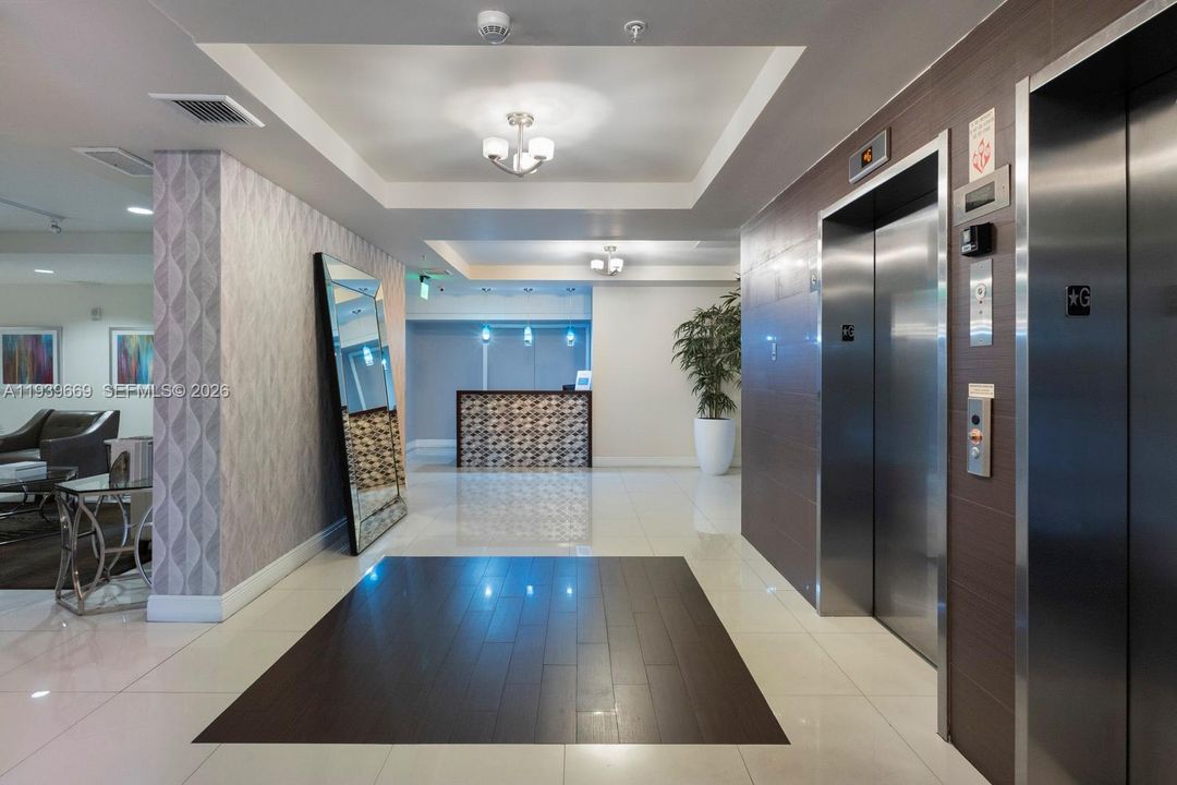 For Rent: $2,550 (2 beds, 2 baths, 756 Square Feet)