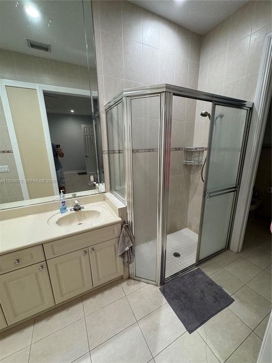 待售: $995,000 (4 贝兹, 3 浴室, 2314 平方英尺)