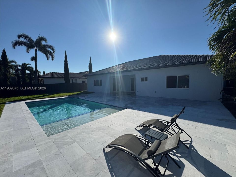 待售: $995,000 (4 贝兹, 3 浴室, 2314 平方英尺)