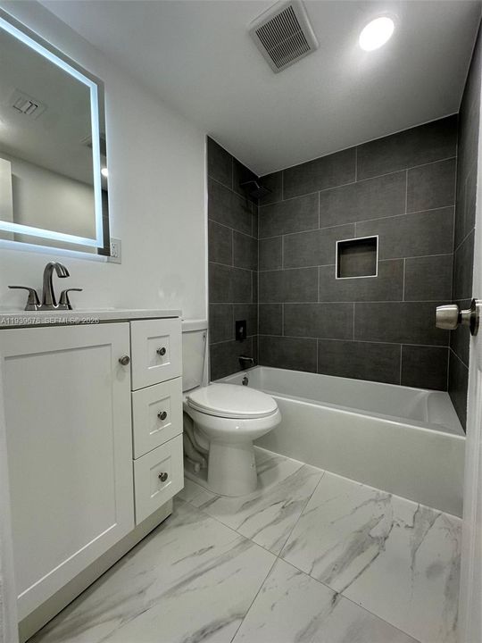 На продажу: $545,000 (3 спален, 2 ванн, 1110 Квадратных фут)