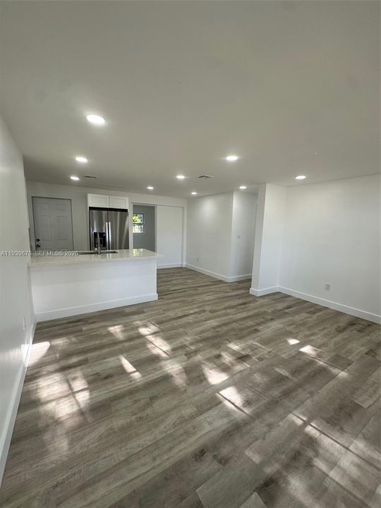 На продажу: $545,000 (3 спален, 2 ванн, 1110 Квадратных фут)