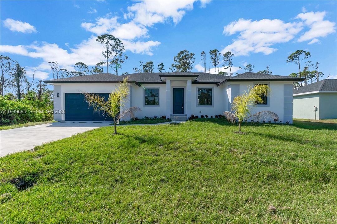 For Sale: $349,000 (4 beds, 2 baths, 1800 Square Feet)