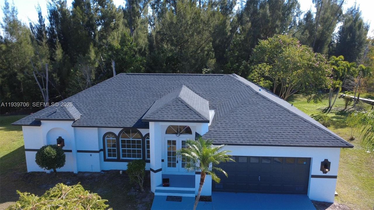 En Venta: $429,990 (3 camas, 2 baños, 1694 Pies cuadrados)