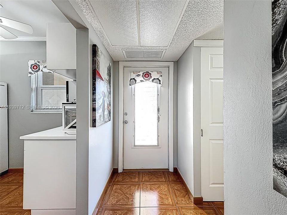 En Venta: $89,000 (1 camas, 1 baños, 684 Pies cuadrados)