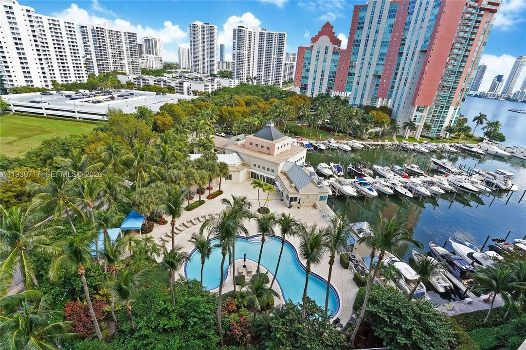 For Rent: $5,500 (3 beds, 3 baths, 1650 Square Feet)