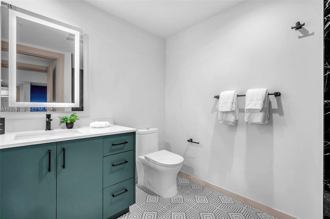 For Sale: $1,380,000 (2 beds, 1 baths, 0 Square Feet)