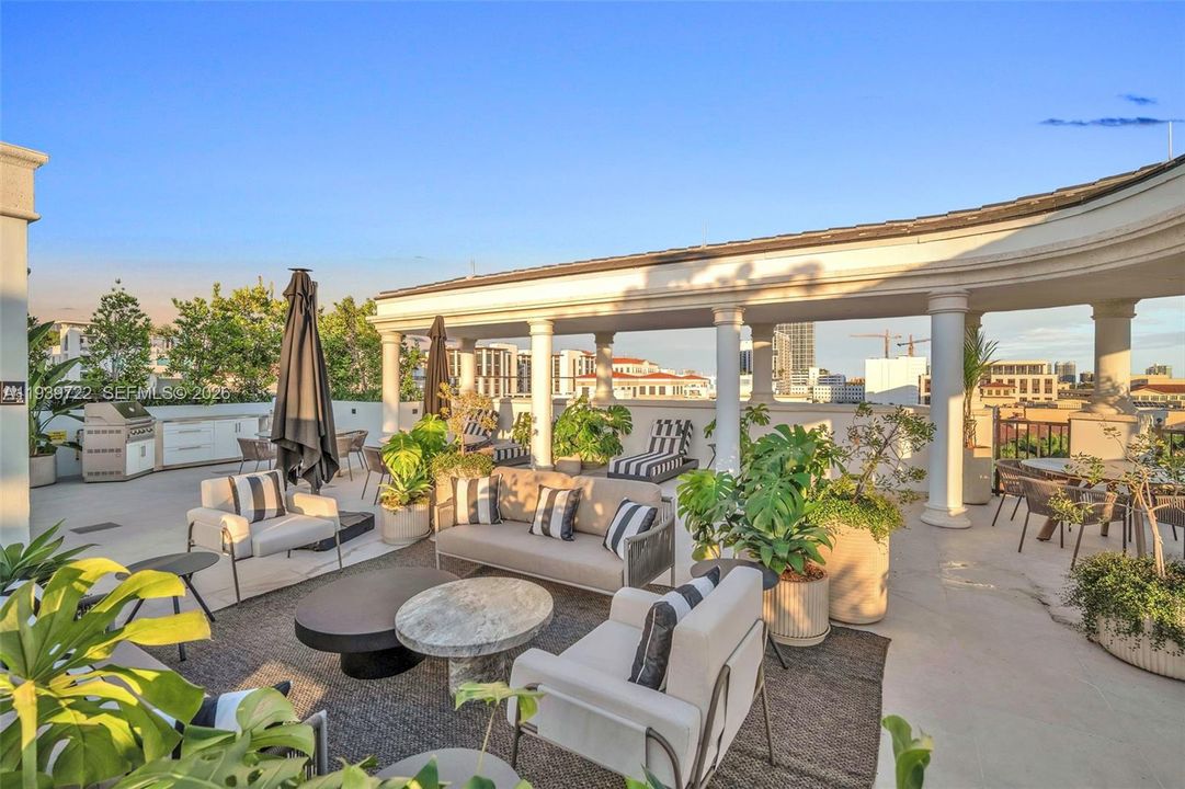 For Sale: $1,380,000 (2 beds, 1 baths, 0 Square Feet)