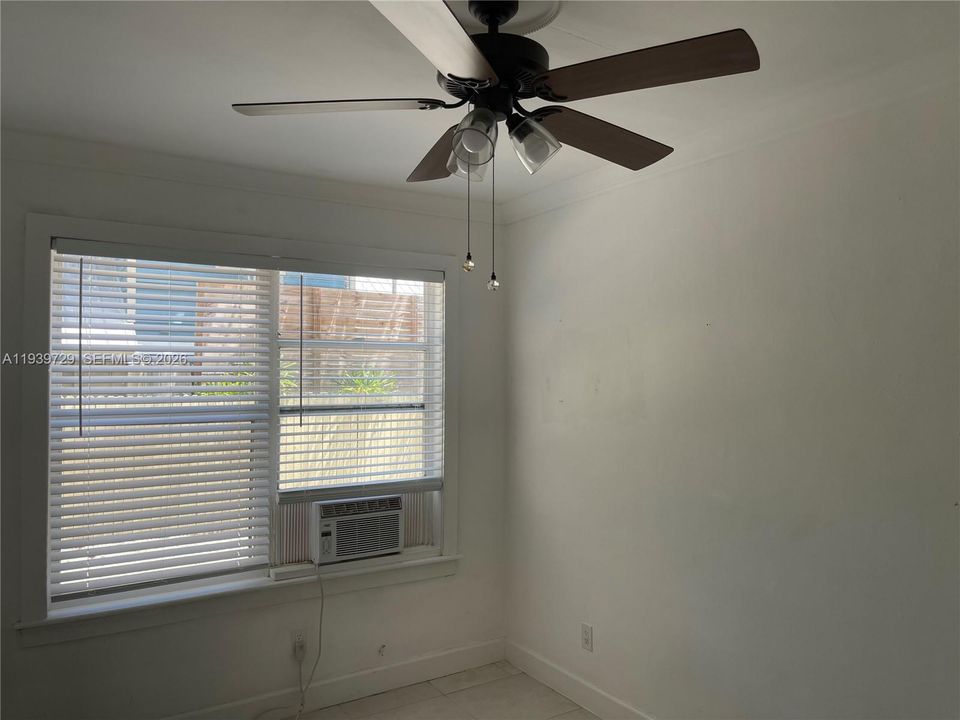 En Renta: $2,000 (1 camas, 1 baños, 700 Pies cuadrados)