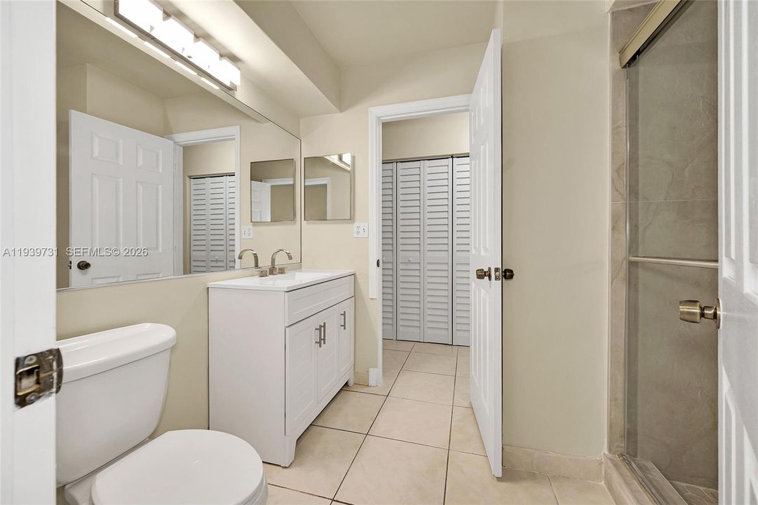 For Rent: $2,950 (3 beds, 2 baths, 1592 Square Feet)