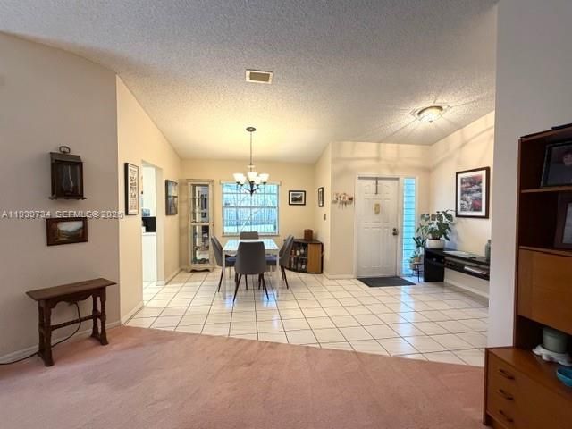 En Venta: $379,000 (3 camas, 2 baños, 1467 Pies cuadrados)