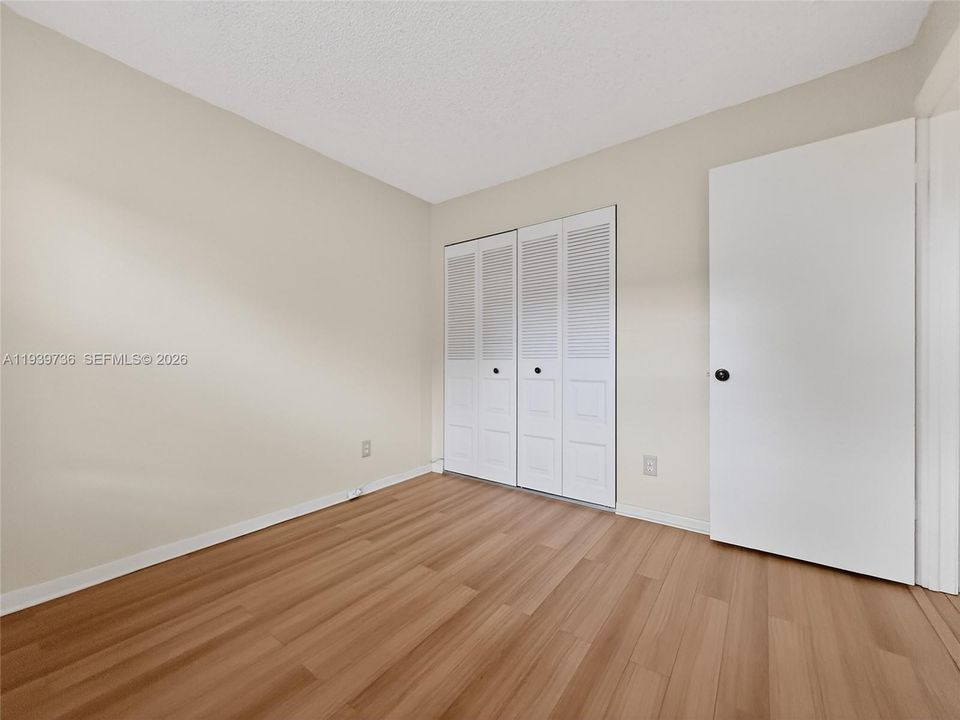 В аренду: $2,000 (2 спален, 2 ванн, 806 Квадратных фут)