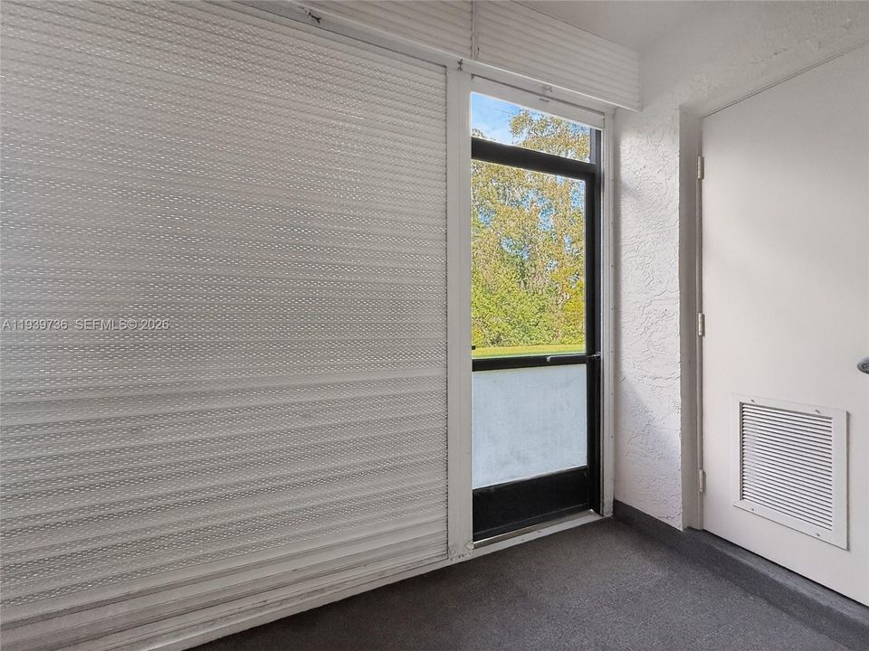 В аренду: $2,000 (2 спален, 2 ванн, 806 Квадратных фут)