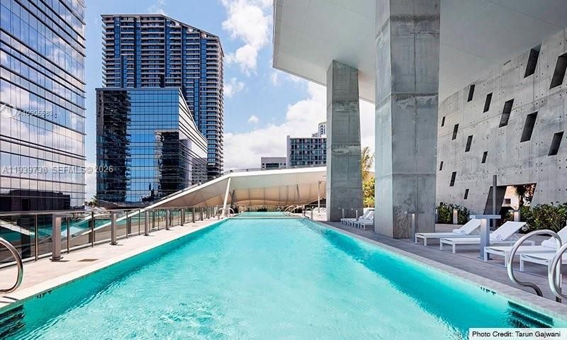 For Rent: $6,400 (2 beds, 2 baths, 1202 Square Feet)