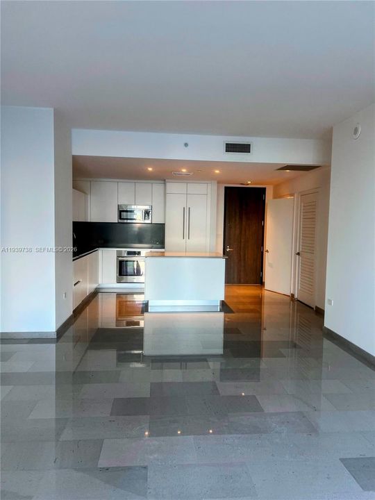 For Rent: $6,400 (2 beds, 2 baths, 1202 Square Feet)