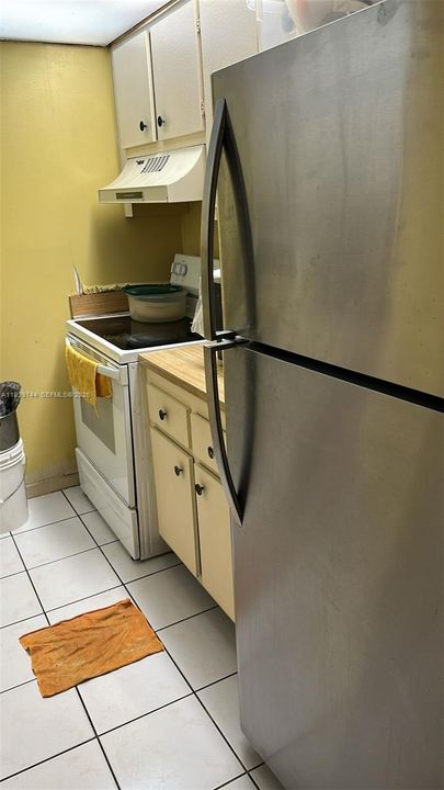 На продажу: $120,000 (1 спален, 1 ванн, 690 Квадратных фут)