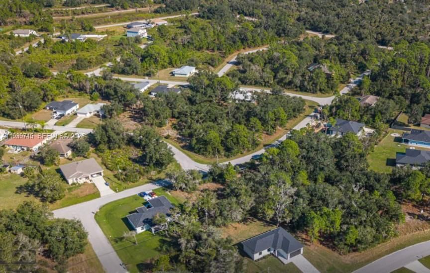 待售: $23,900 (0.26 acres)