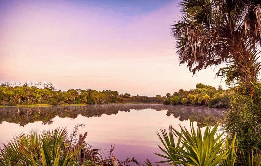 待售: $23,900 (0.26 acres)