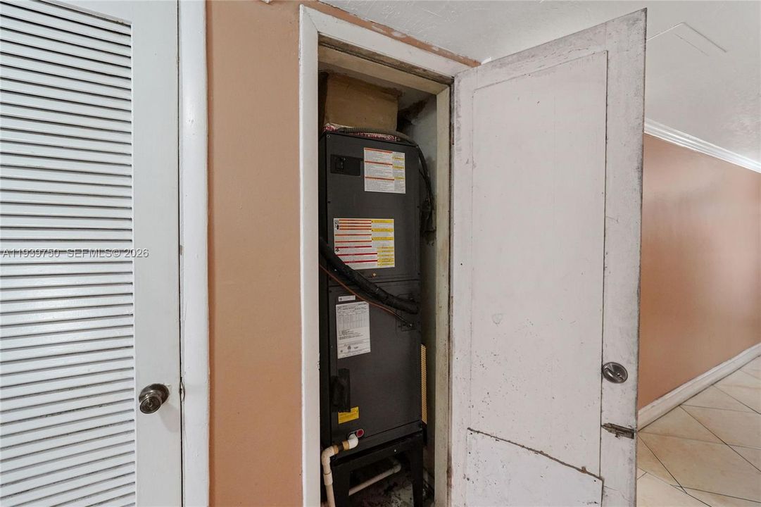 En Venta: $200,000 (1 camas, 1 baños, 810 Pies cuadrados)