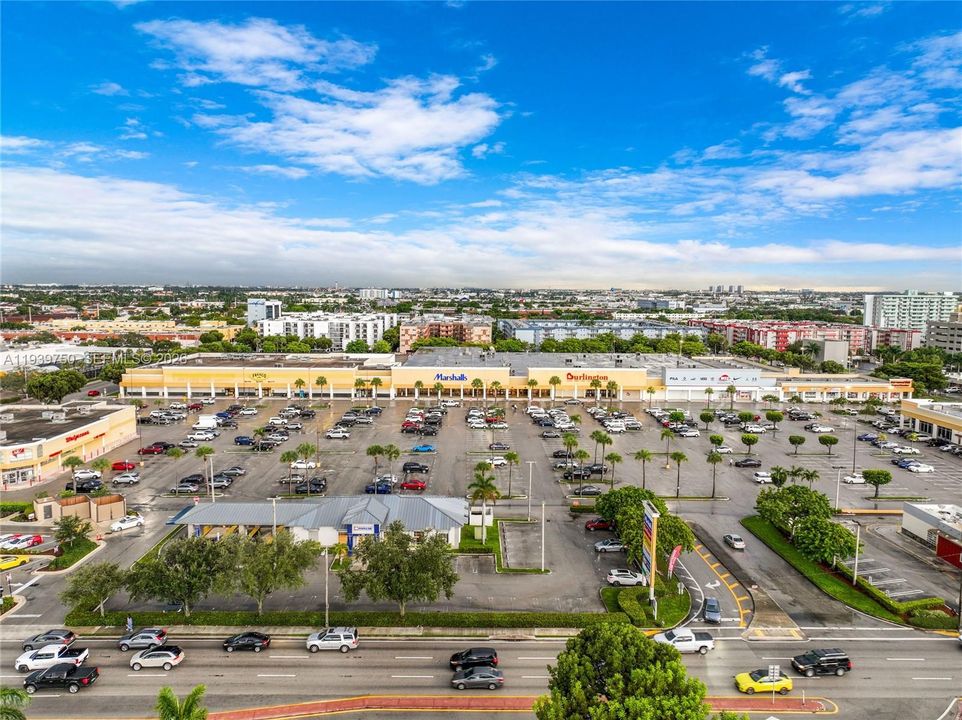 En Venta: $200,000 (1 camas, 1 baños, 810 Pies cuadrados)