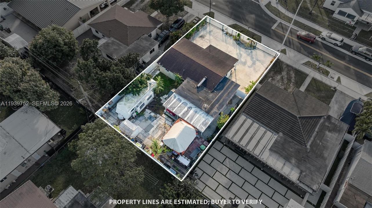 For Sale: $565,000 (3 beds, 1 baths, 1302 Square Feet)