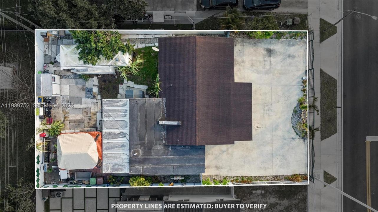 For Sale: $565,000 (3 beds, 1 baths, 1302 Square Feet)