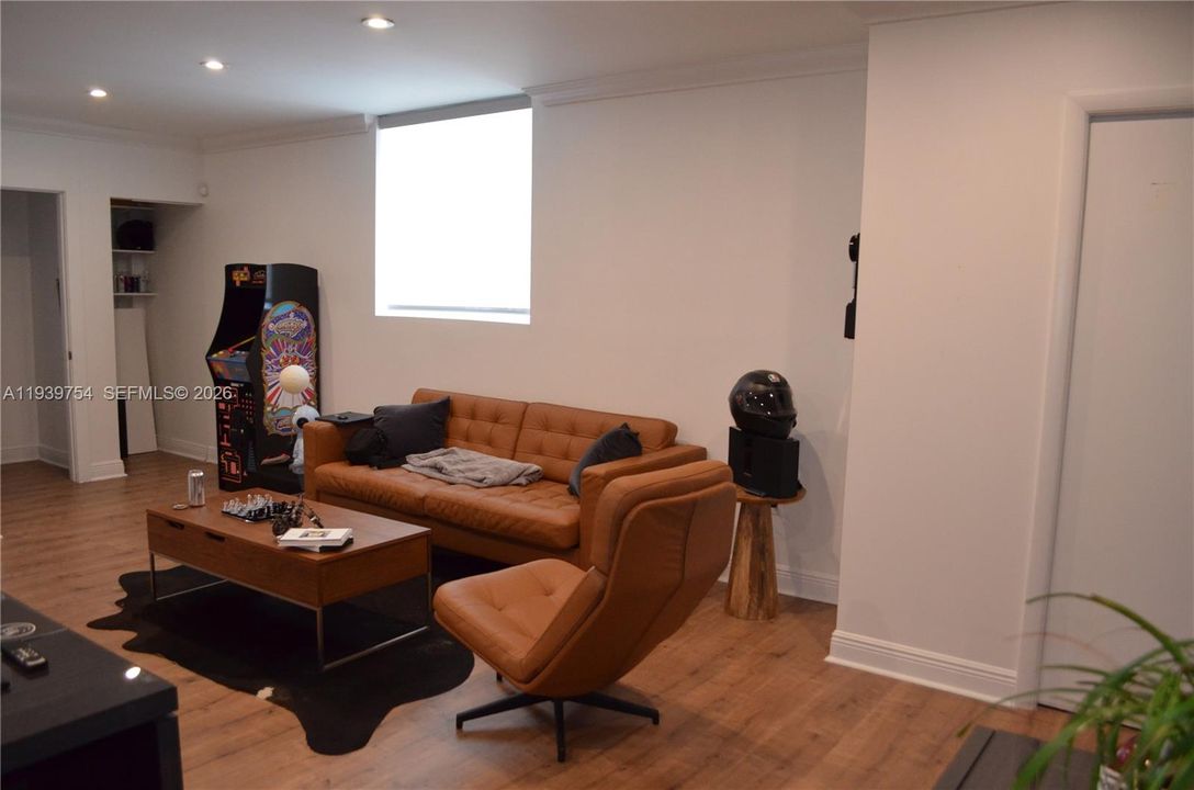 На продажу: $734,580 (0 спален, 0 ванн, 0 Квадратных фут)