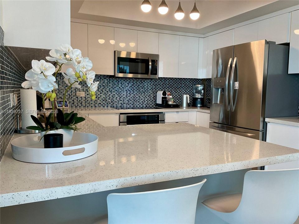 En Venta: $365,000 (2 camas, 2 baños, 1115 Pies cuadrados)