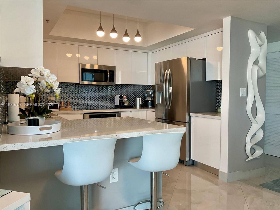 En Venta: $365,000 (2 camas, 2 baños, 1115 Pies cuadrados)