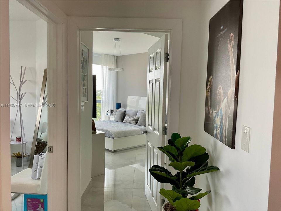 En Venta: $365,000 (2 camas, 2 baños, 1115 Pies cuadrados)