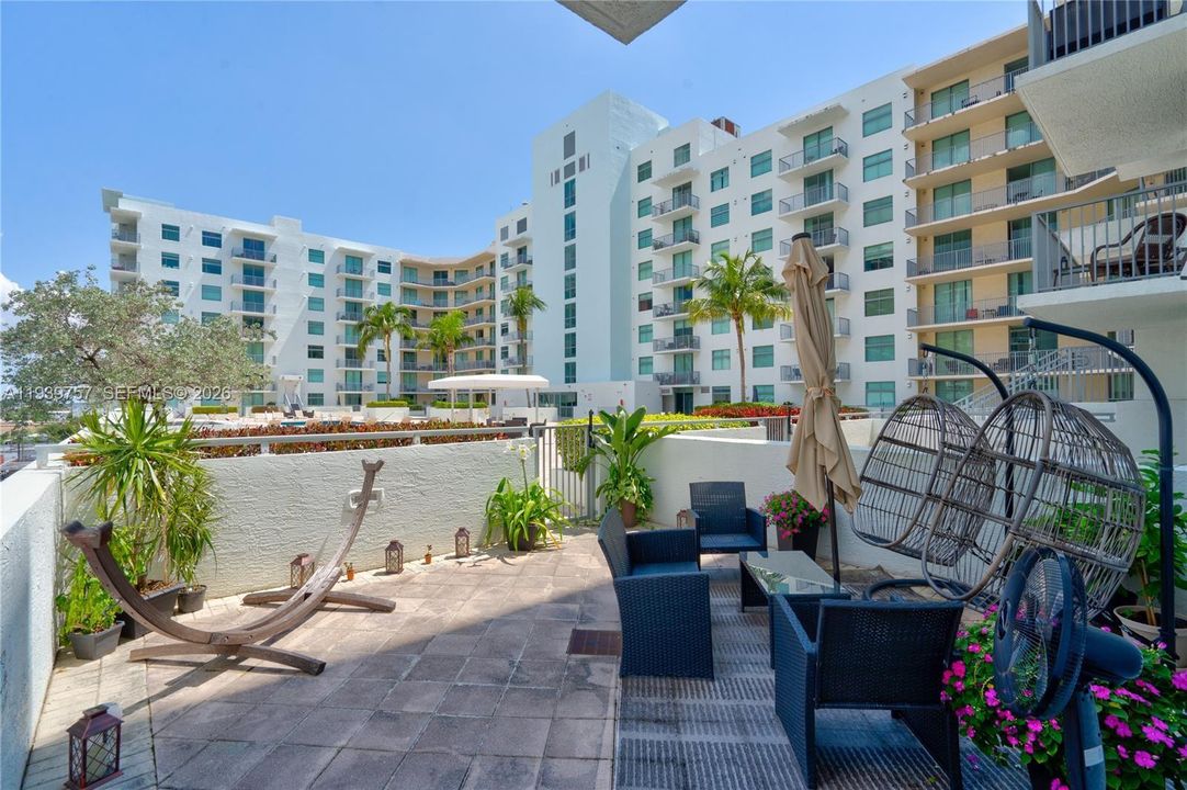 En Venta: $365,000 (2 camas, 2 baños, 1115 Pies cuadrados)