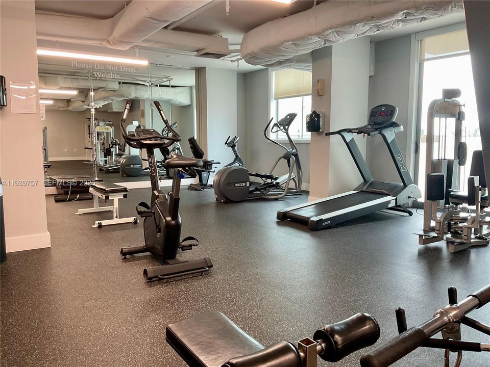 En Venta: $365,000 (2 camas, 2 baños, 1115 Pies cuadrados)