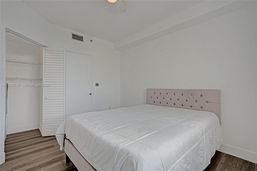 For Rent: $2,775 (2 beds, 2 baths, 1062 Square Feet)