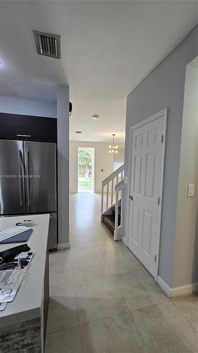 For Rent: $4,325 (4 beds, 3 baths, 2170 Square Feet)