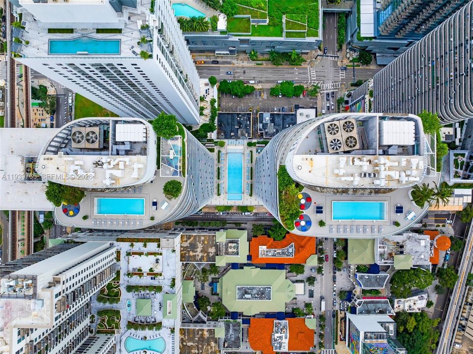 For Rent: $4,150 (1 beds, 2 baths, 792 Square Feet)