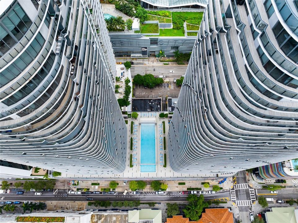 For Rent: $4,150 (1 beds, 2 baths, 792 Square Feet)