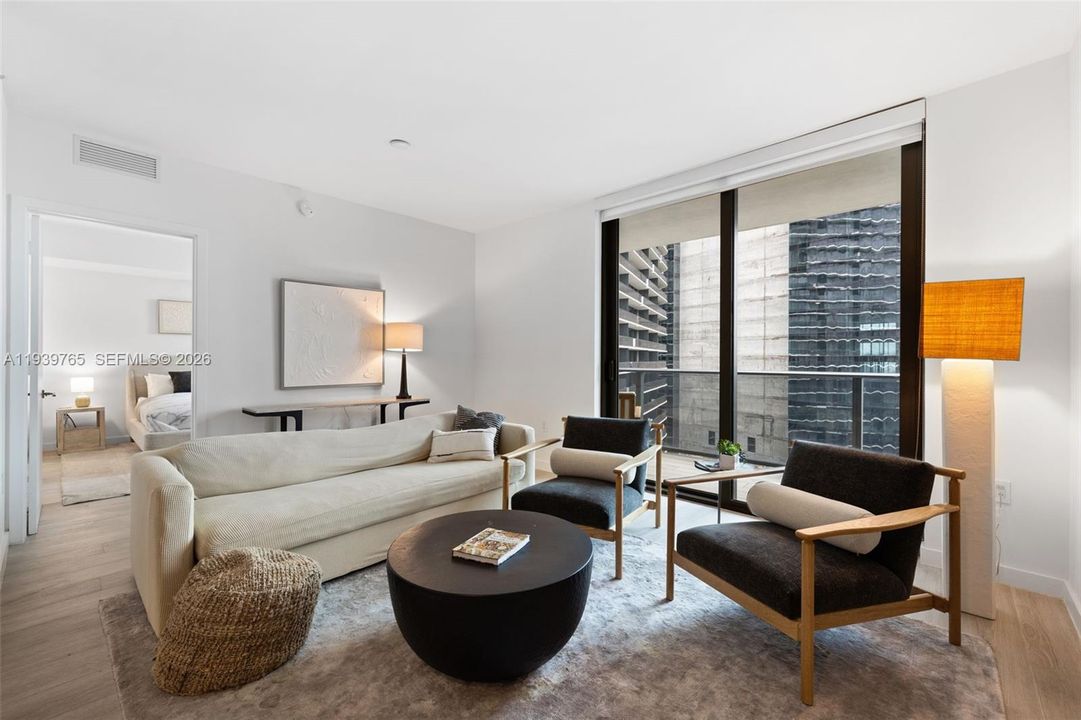 For Rent: $4,150 (1 beds, 2 baths, 792 Square Feet)